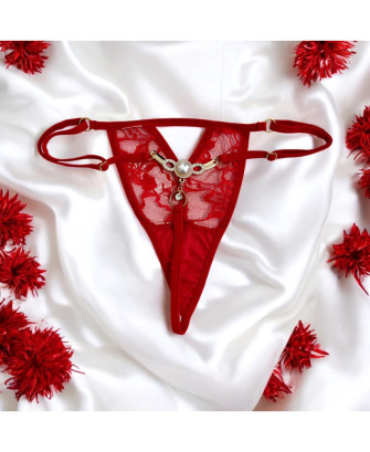String rouge avec bijou perle & strass dorés 